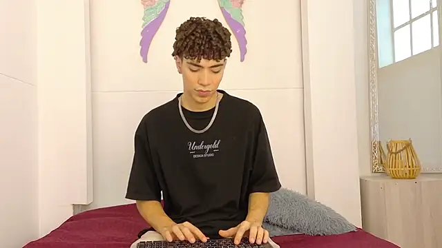 Monyel Blake online show from July 6, 2026, 11:39 am
