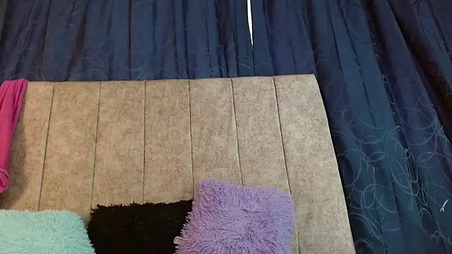 Anita slut Dirtyy online show from July 6, 2026, 3:03 pm