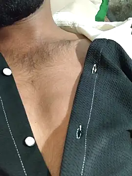 cute boyy01 online show from July 22, 2026, 7:49 pm