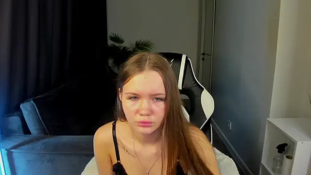 Ella Butler online show from July 28, 2026, 7:16 am