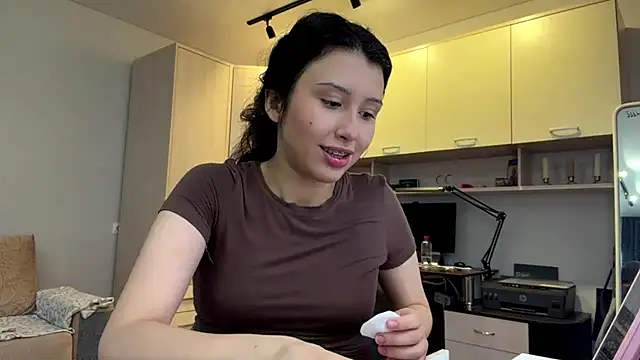 Alicekitty67 online show from July 24, 2026, 7:15 am