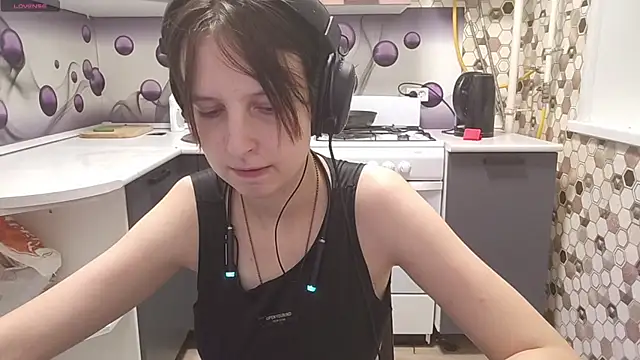 Saranade online show from July 29, 2026, 5:23 pm