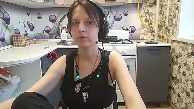Saranade online show from July 26, 2026, 4:58 pm