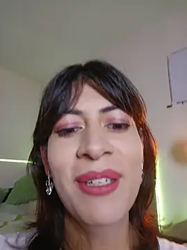 YanaSoHot online show from July 30, 2026, 1:38 am