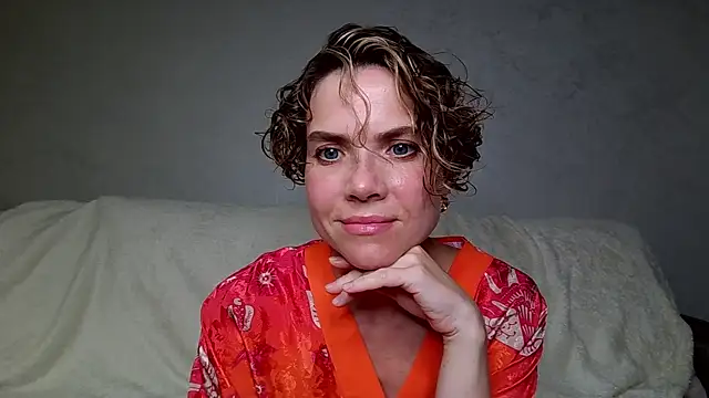 NatalieMoses online show from July 27, 2026, 7:21 pm