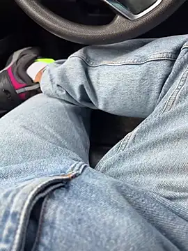 bigcock3113 online show from July 9, 2026, 11:04 pm