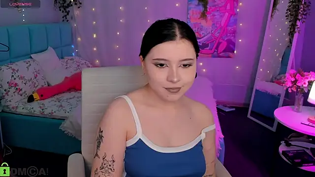 Kylie-Voss online show from July 26, 2026, 3:02 am