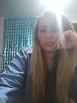 AngelWhite008 online show from July 19, 2026, 9:22 pm