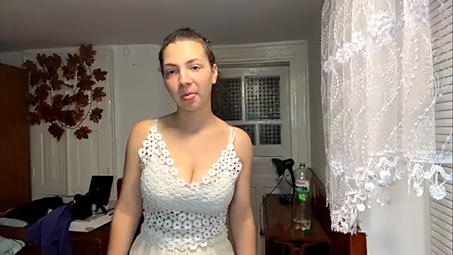 MargyClingingsmith online show from July 27, 2026, 6:59 pm