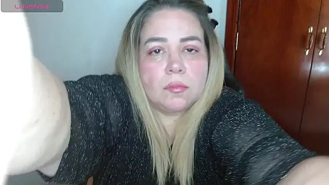Bella Savati 1 online show from August 8, 2026, 3:24 am