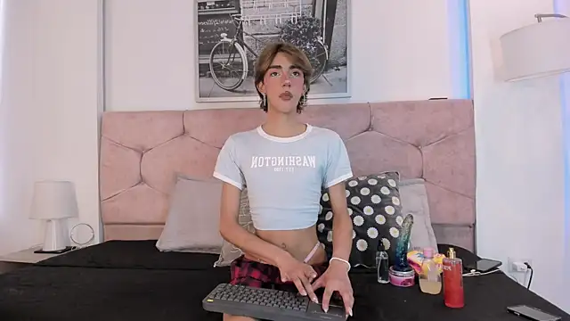 Liam Leone online show from July 27, 2026, 8:49 pm