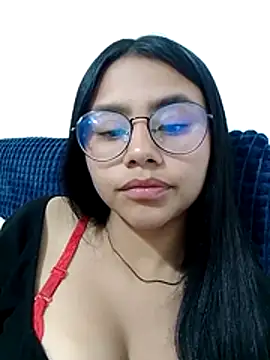 Sofielovee-01 online show from July 29, 2026, 1:16 am