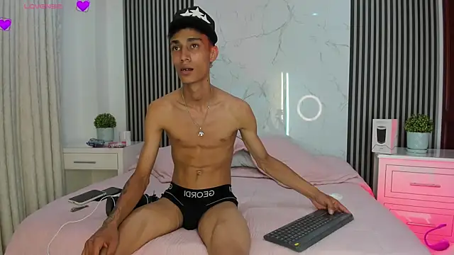 LucasJhonson  online show from July 28, 2026, 5:04 am