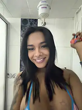  Tinaqueen online show from August 1, 2026, 6:33 am