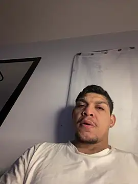 Snapshot of Tatuadomoreno23cm chatting on June 25, 2026, 10:53 am Tatuadomoreno23cm online show from June 25, 2026, 10:53 am