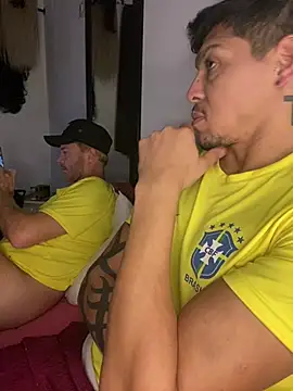 Snapshot of Tatuadomoreno23cm chatting on June 25, 2026, 12:08 am Tatuadomoreno23cm online show from June 25, 2026, 12:08 am