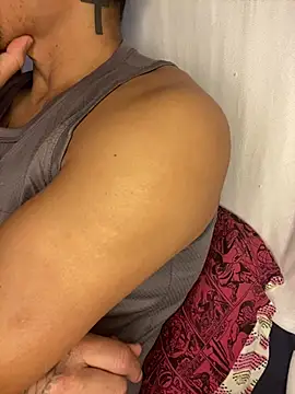 Snapshot of Tatuadomoreno23cm chatting on July 26, 2026, 12:45 pm Tatuadomoreno23cm online show from July 26, 2026, 12:45 pm
