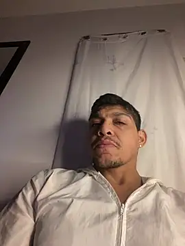Snapshot of Tatuadomoreno23cm chatting on June 24, 2026, 11:42 am Tatuadomoreno23cm online show from June 24, 2026, 11:42 am