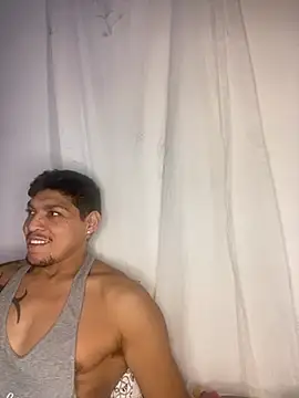 Snapshot of Tatuadomoreno23cm chatting on June 29, 2026, 10:37 am Tatuadomoreno23cm online show from June 29, 2026, 10:37 am