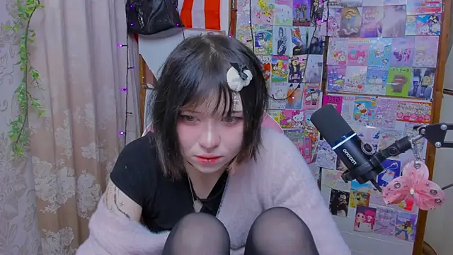 honeycelestia online show from June 2, 2026, 6:08 pm