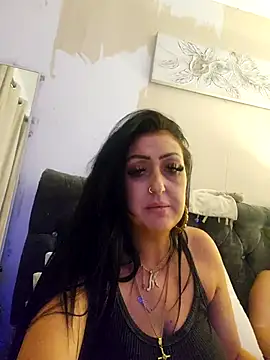 Angeldevlin81 online show from June 26, 2026, 2:06 am