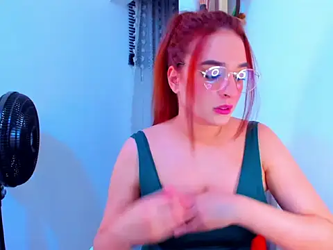 Aishas00 online show from July 1, 2026, 3:34 pm