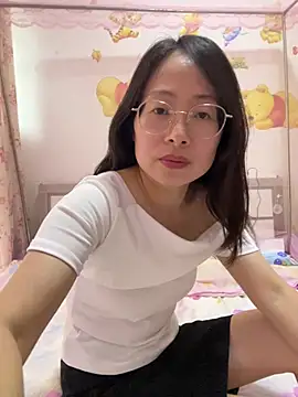 TangTang0530 online show from June 25, 2026, 9:47 am