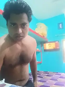 gigolo143too online show from June 11, 2026, 2:44 am