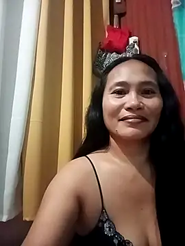 Queenslay online show from July 24, 2026, 10:06 pm