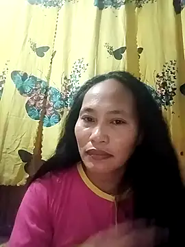 Queenslay online show from July 9, 2026, 9:36 pm