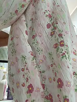 Xiao Mao meow online show from July 23, 2026, 1:58 am