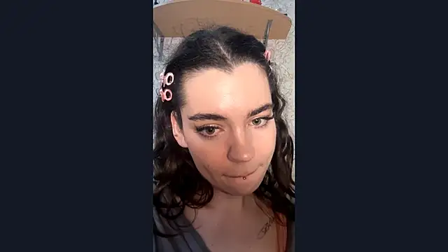 LaceyBatter online show from June 30, 2026, 7:36 pm
