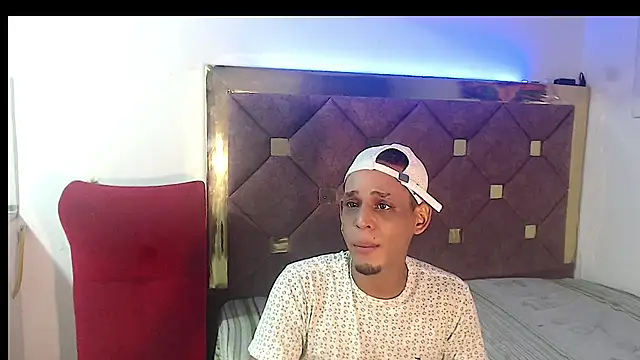 Brendt Hotx online show from June 11, 2026, 12:01 am