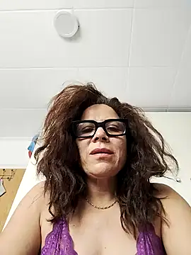 traviesamia online show from May 31, 2026, 7:36 am