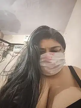 simranjeet kaur69 online show from July 28, 2026, 8:23 pm