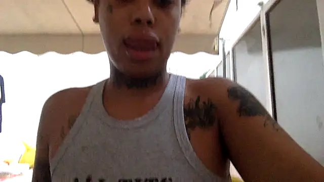 Kira nyxx online show from July 13, 2026, 3:55 pm