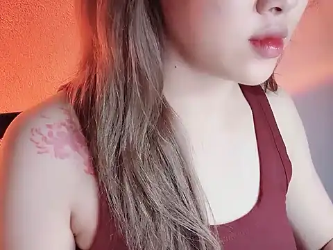 Lucy6868 online show from June 11, 2026, 3:42 pm