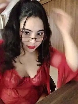 Roxxy Sade online show from July 19, 2026, 9:44 pm