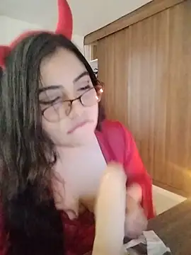 Roxxy Sade online show from July 16, 2026, 9:12 pm