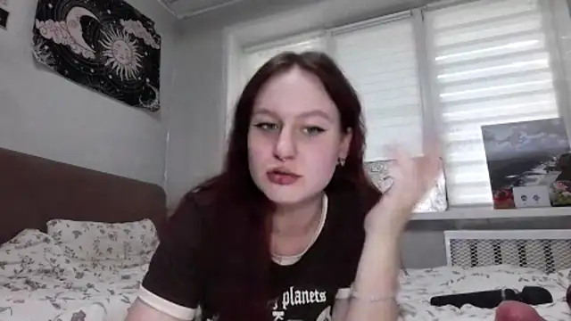 LoiseLovetto online show from July 31, 2026, 3:53 pm