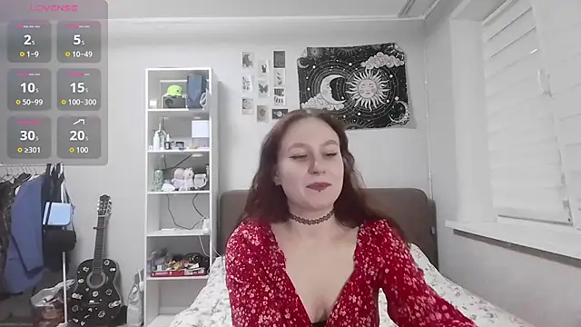 LoiseLovetto online show from July 4, 2026, 4:22 pm