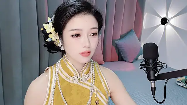 Momo-Wow online show from June 26, 2026, 6:19 am