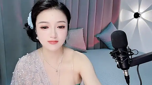 Momo-Wow online show from July 4, 2026, 6:31 am