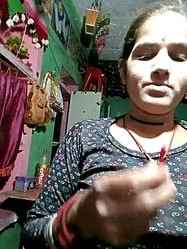 siwanijha007 online show from June 9, 2026, 4:19 pm