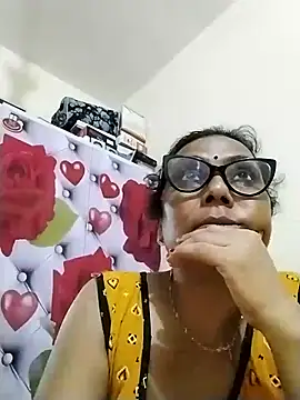 chatterjeesayani567 online show from June 10, 2026, 4:30 pm