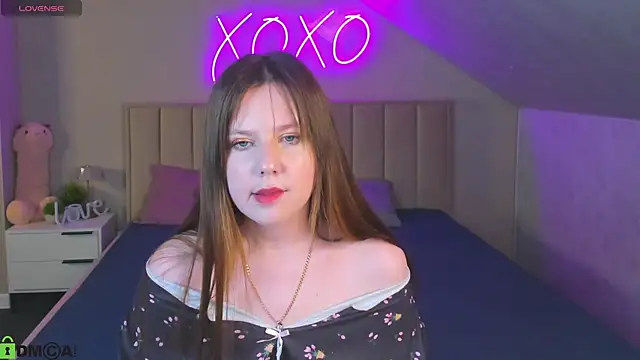 Violeta Paul online show from June 7, 2026, 1:00 am