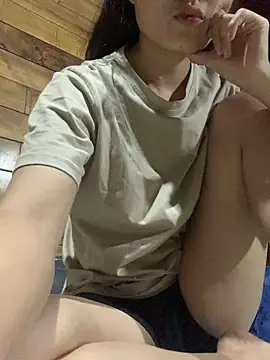 LanAnh00 online show from June 26, 2026, 11:38 am