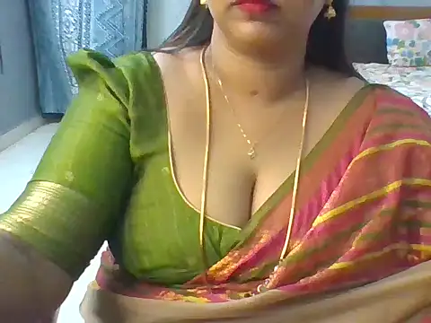 Tamil hot Meenu online show from July 24, 2026, 2:24 pm