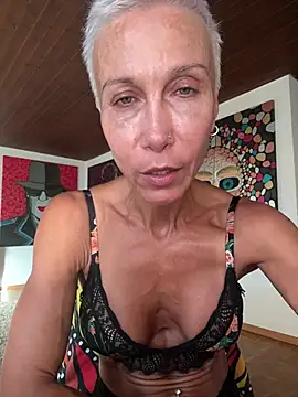 GymQueenCarmen online show from July 22, 2026, 5:42 am