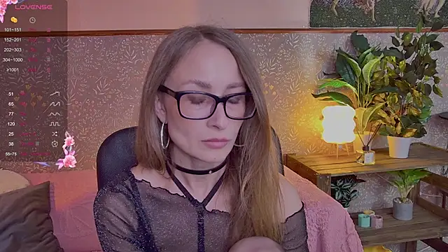 HelenaBoyd online show from July 3, 2026, 3:13 am